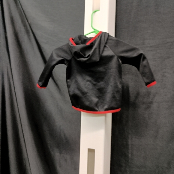 Reebok Black and Red Hoodie - Picture 7 of 11